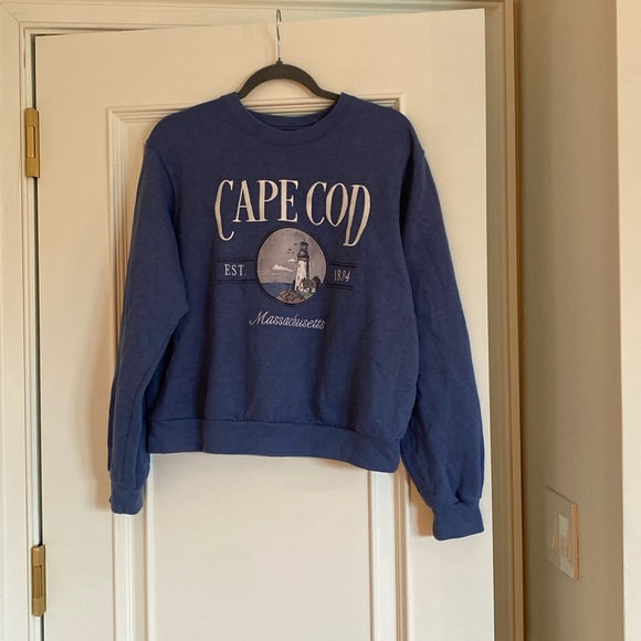 Hollister Cape Cod Sweatshirt - Picture 1 of 4